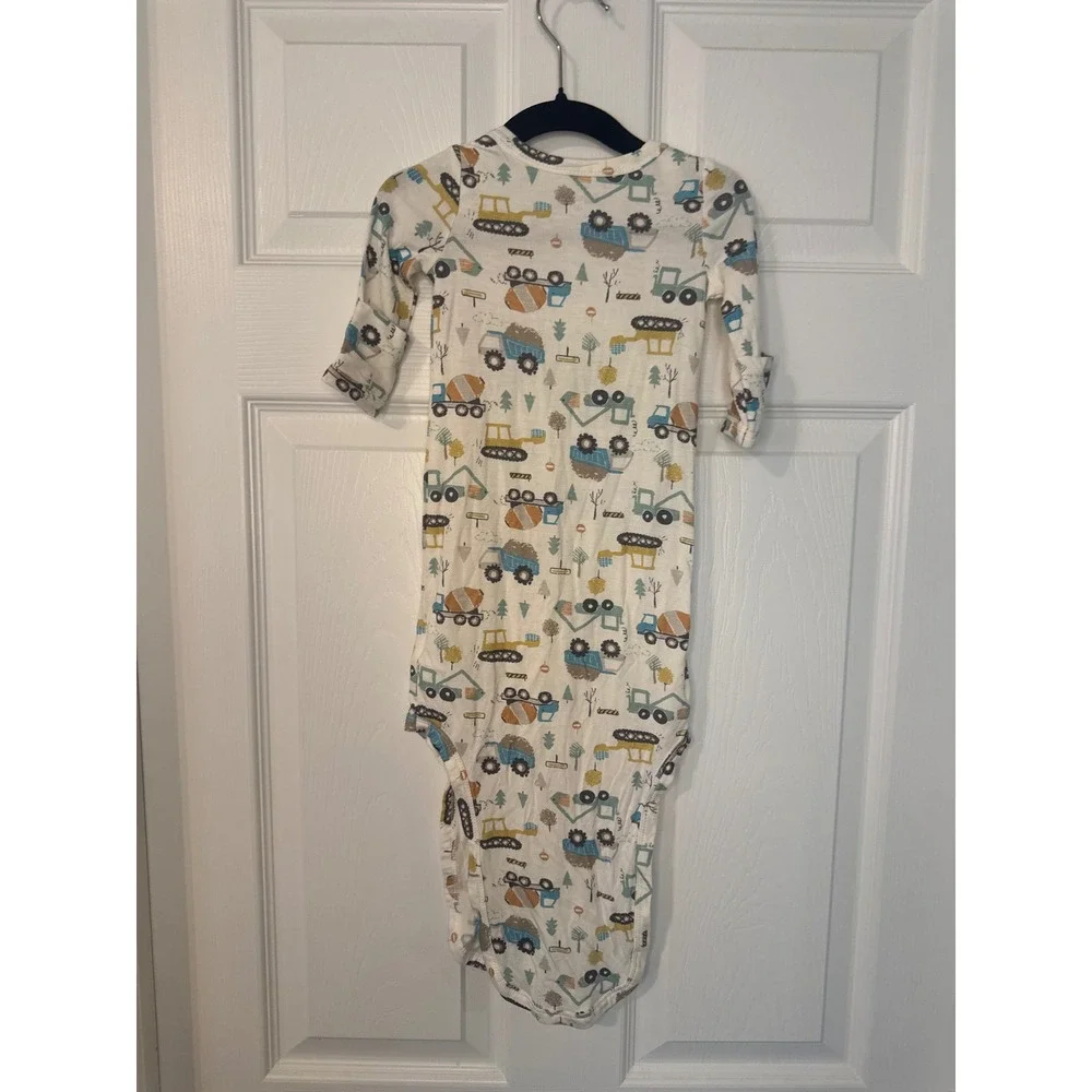 Baby Essentials Bamboo Viscose Construction Truck Bodysuit Cream 3M Fold Mitten
